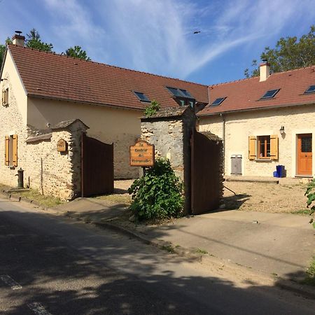 Au Bonheur Des Retrouvailles Hotell Denonville Exteriör bild