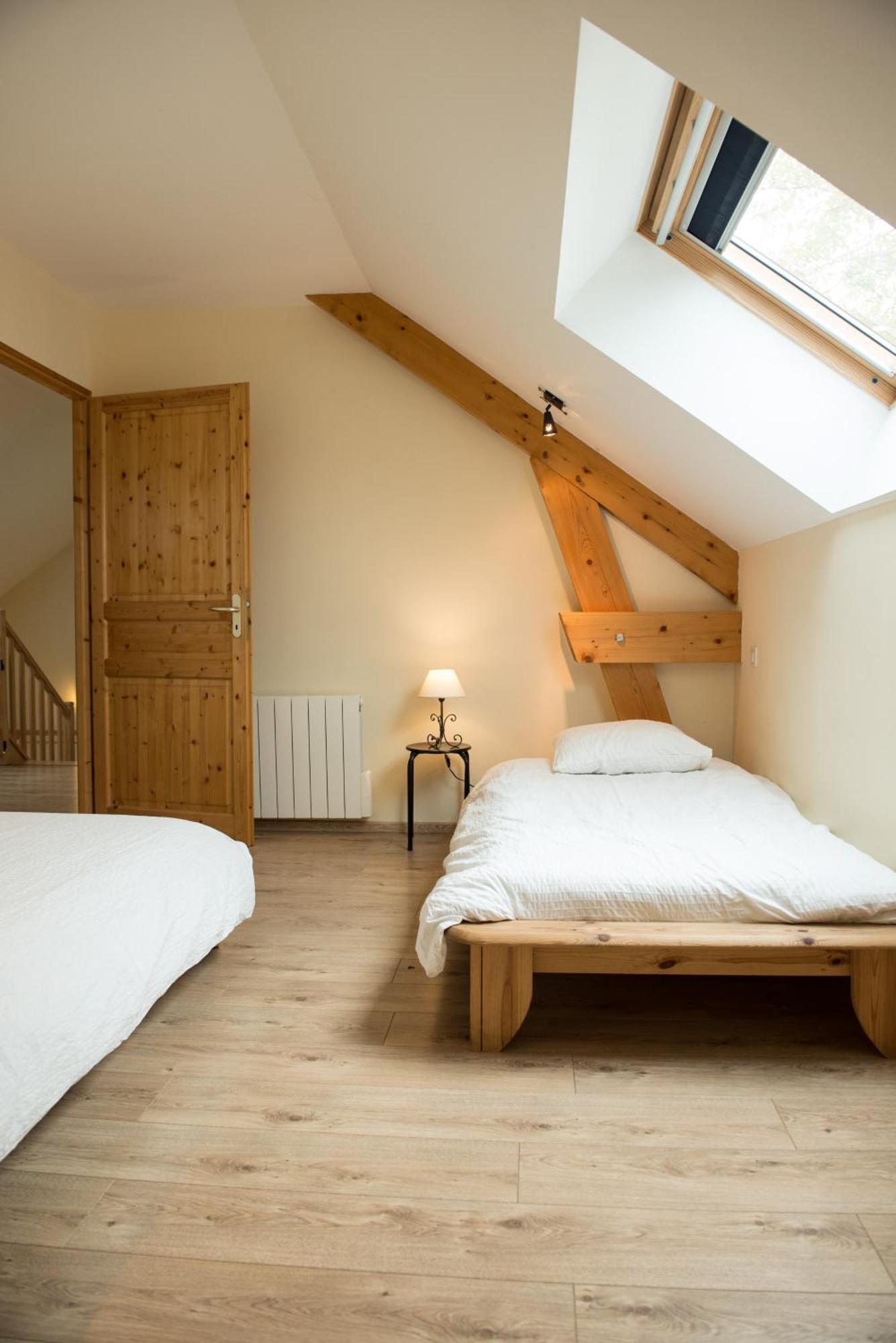 Au Bonheur Des Retrouvailles Hotell Denonville Exteriör bild