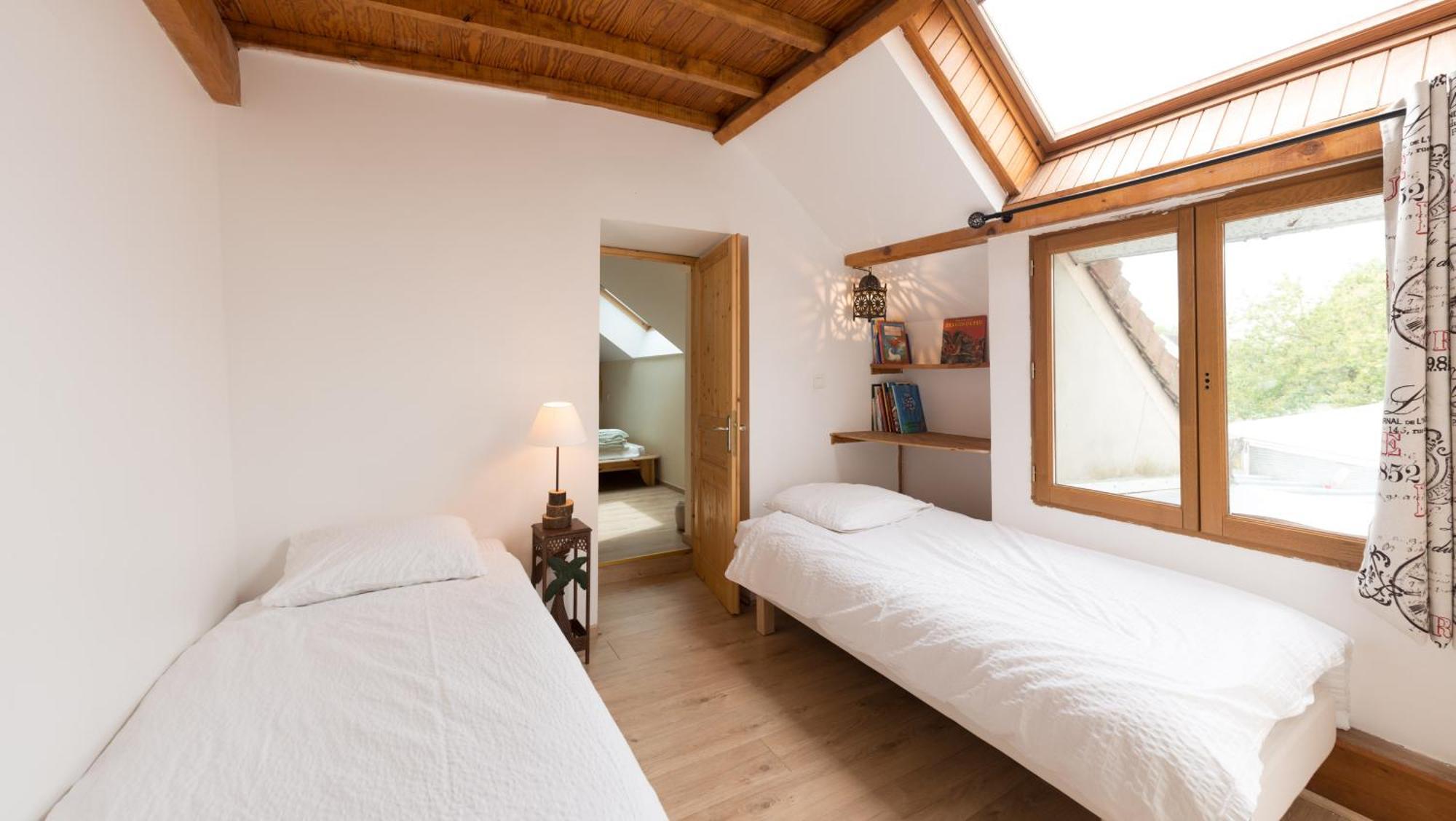 Au Bonheur Des Retrouvailles Hotell Denonville Exteriör bild